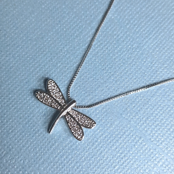 Sterling SILVER Dragonfly Necklace - Picture 4 of 6